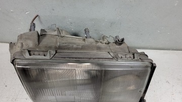 Фонарь передний правый Hella Mercedes E W124