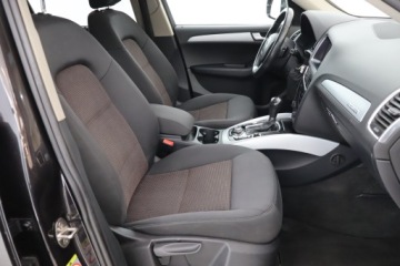 Audi Q5 I SUV 2.0 TDI 170KM 2012 Audi Q5 2.0 TDI, 167 KM, 4X4, Automat, Navi, zdjęcie 8