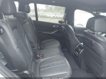BMW X7 2020 BMW X7 M50i sports activity vehicle 4.4 Benzyna 523KM, zdjęcie 10