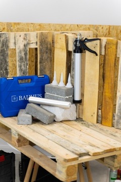 ПИСТОЛЕТ ДЛЯ СИЛИКОНОВЫХ МАСС, тюбик для герметиков 600мл