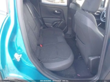 Jeep Renegade 2022 Jeep Renegade Altitude, 2022r., 4x4, 1.3L 1.3 Benzyna 177KM, zdjęcie 9