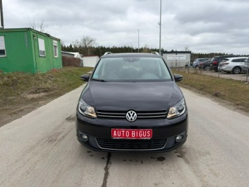 Volkswagen Touran II 2.0 TDI 140KM 2015 Volkswagen Touran Highline 7 osobowy navi, zdjęcie 1