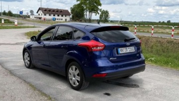 Ford Focus III Sedan Facelifting 1.0 EcoBoost 125KM 2015 Ford Focus Raty Klima usb benzynka 125KM Niski przebieg 127tys km Gwarancja, zdjęcie 16
