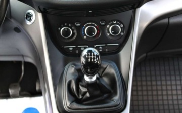 Ford Kuga II SUV 1.5 EcoBoost 150KM 2016 Ford Kuga 1.5 i Tempomat Podgrzewane fotele 1 rok gwarancji w cenie, zdjęcie 19