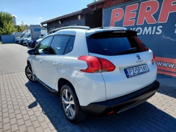 Peugeot 2008 I SUV 1.6 e-HDi 115KM 2014 Peugeot 2008 Navi Panorama Klimatronik Sensor 1.6 Diesel 114KM, zdjęcie 4