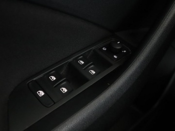 Skoda Kamiq Crossover 1.5 TSI 150KM 2020 Škoda Kamiq Skoda Kamiq Kamera, Automat, Navi,, zdjęcie 36