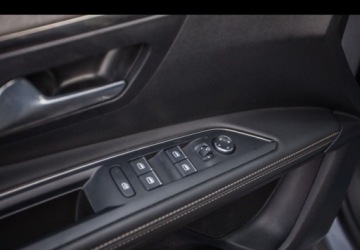 Peugeot 5008 II Crossover Facelifting 1.2 PureTech 130KM 2021 Peugeot 5008 Salon Polska 1.2 Benzyna 130KM, zdjęcie 11