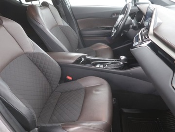 Toyota C-HR I Crossover 1.8 Hybrid 122KM 2016 Toyota C-HR 1.8 Hybrid, Salon Polska, Serwis ASO, zdjęcie 8