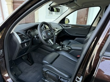 BMW X3 G01 SUV 2.0 20i 184KM 2018 BMW X3 2.0i 124tys.km! z Niemiec ASO, zdjęcie 18
