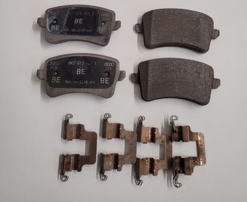 AUDI A4 B8 A5 LIFT KLOCKI HAMULCOWE TYŁ TYLNE 8K0615415E
