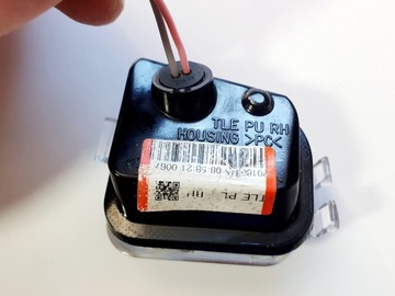 ПОДСВЕТ ЗЕРКАЛА ПРАВЫЙ HYUNDAI TUCSON III 15-