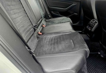 Volkswagen Passat B8 Variant 2.0 TDI 190KM 2015 Volkswagen Passat Variant Volkswagen Passat Variant 2.0 TDI SCR 4Motion DS, zdjęcie 24