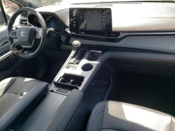 Toyota Sienna III 2021 Toyota Sienna Toyota Sienna XSE AWD 7-Passenger (Natl) 2.5 Benzyna 245KM, zdjęcie 7