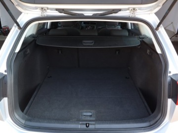 Volkswagen Golf VII Variant 1.6 TDI CR DPF BlueMotion Technology 105KM 2014 VW Golf 1.6 TDI, Salon Polska, Automat, Xenon, zdjęcie 13