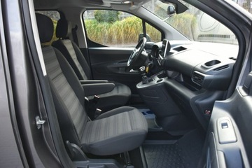 Opel Combo E Kombivan 1.5 Diesel 102KM 2021 Opel Combo Life XL 1.5CDTi 102KM Manual XI.2021r., zdjęcie 11