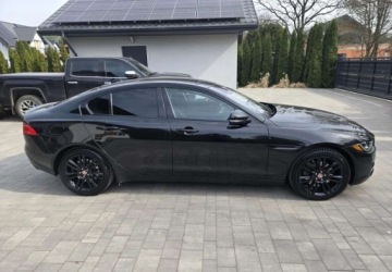 Jaguar XE 2019 Jaguar XE Jaguar XE P250 R-Dynamic Black 2.0 Benzyna 250KM, zdjęcie 7