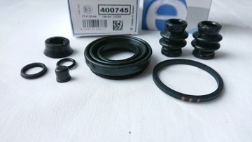 РЕМКОМПЛЕКТ ЗАДНЕГО СУППОРТА OPEL ZAFIRA B