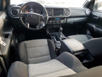 Toyota Tacoma II 2022 Toyota Tacoma Duble cab, V6, od ubezpieczalni 3.5 Benzyna 278KM, zdjęcie 7