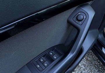 Seat Ateca SUV 1.4 EcoTSI 150KM 2018 Seat Ateca 1.4TSI 150km DSG Xcellence GWARANCJA bezwypadkowyzarejestrowana, zdjęcie 35