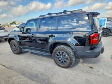 Toyota Land Cruiser VIII 2025 Toyota Land Cruiser 2025 TOYOTA LAND CRUISER BASE 2.4 Hybryda 278KM, zdjęcie 2