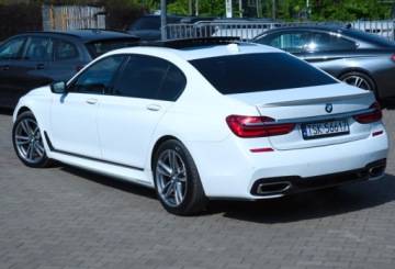 BMW Seria 7 G11-G12 Sedan 750i 450KM 2018 BMW 750LXi M-Pakiet Wentyle Dociąg AMasaż HUD Solar Wydech M 4xKlima Alpine, zdjęcie 32