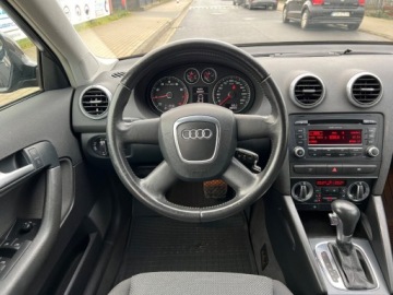 Audi A3 8P Hatchback 3d 1.6 102KM 2009 Audi a3 AUTOMAT KLIMATYZACJA PARKTRONIC EL.SZYBY EL.LUSTERKA GWARANCJA SER, zdjęcie 8