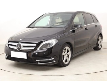 Mercedes Klasa B W246 Sports Tourer 180 CDI BlueEFFICIENCY Edition 109KM 2014 Mercedes B B 180 CDI, Salon Polska, Serwis ASO, zdjęcie 1