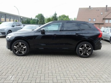 Volvo XC60 II 2026 VOLVO XC60 B5 AWD Plus Dark Suv 2.0 (264KM) 2026, zdjęcie 2