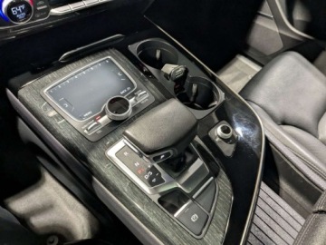 Audi Q7 II (4M) SUV 3.0 TFSI 333KM 2017 Audi Q7 2017 Audi Q7 3.0T Prestige 3.0 Benzyna 333KM, zdjęcie 12