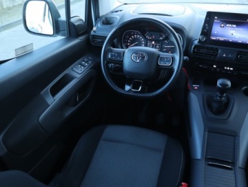 Toyota 2021 Toyota ProAce City Verso 1.5 D-4D, Salon Polska, zdjęcie 6