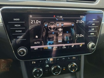 Skoda Superb III Liftback Facelifting 2.0 TSI 190KM 2020 Skoda Superb SalonPL serwis ASO 2.0TSI 190KM bezwypadkowy pakiety MatrixLE, zdjęcie 26