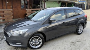 Ford Focus III Kombi Facelifting 1.0 EcoBoost 100KM 2017 Ford Focus 1.0i 101PS OPŁACONY Bezwypadkowy, zdjęcie 2