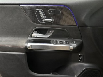 Mercedes GLB SUV AMG 35 2.0 306KM 2021 Mercedes-Benz GLB AMG 35, zdjęcie 20