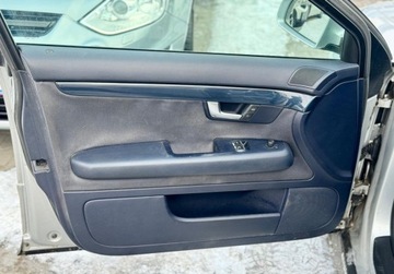 Audi A4 B6 Sedan 2.0 20V 131KM 2001 Audi A4 Limousine 2.0 Benzyna 2.0 Benzyna 130KM, zdjęcie 10