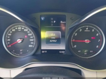 Mercedes GLC C253 2017 Mercedes-Benz GLC 2017 MERCEDES-BENZ GLC 300 2.0 Benzyna 241KM, zdjęcie 9