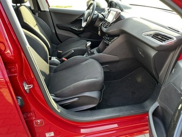 Peugeot 208 I Hatchback 5d Facelifting 1.2 PureTech 82KM 2015 Peugeot 208 Klimatronik*, zdjęcie 11