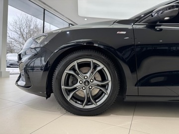 Ford Focus III Kombi Facelifting 1.5 TDCi 120KM 2018 Ford Focus ST Line / CarPlay/AndroidAuto / Nawigac, zdjęcie 16