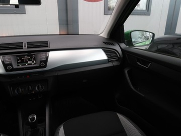 Skoda Fabia III Hatchback 1.4 TDI 105KM 2017 Skoda Fabia 1.4 TDI, Salon Polska, VAT 23%, Klima, zdjęcie 7