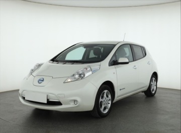 Nissan Leaf I Hatchback 5d Facelifting Elektryczny 109KM 2016 Nissan Leaf 30 kWh, SoH 78%, Salon Polska, zdjęcie 1