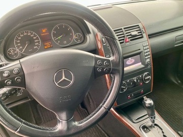 Mercedes Klasa A W169 Coupe 1.7 180 116KM 2009 Mercedes-Benz Klasa A A-Klasse A 180 Elegance Automat 1.7 Benzyna 116KM, zdjęcie 9