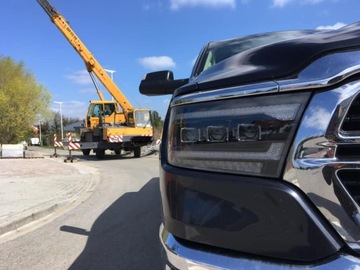 DODGE RAM 1500 2019 - 2023 SVĚTLA LEVÝ PRAVÁ KOMPLET SVĚTLOMET FULL LED EU