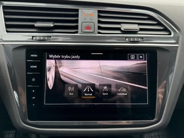 Volkswagen Tiguan II SUV Facelifting 2.0 TDI 200KM 2022 Volkswagen Tiguan Allspace2.0 TDI 200KM,4x4,DSG,Virtual Cocpit,Hak,Niski P, zdjęcie 30