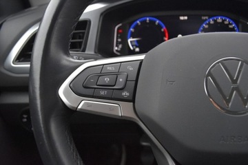 Volkswagen T-Roc I SUV Facelifting 1.5 TSI ACT 150KM 2022 Volkswagen T-Roc Salon PL 1.5TSI 150KM LIFEPakiety x4 ACC LEDPlus AndroidA, zdjęcie 13