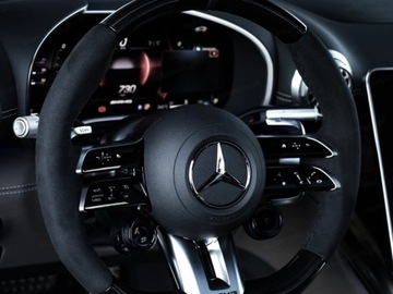 Mercedes AMG GT C190 Coupe 4d Facelifting 4.0 63 585KM 2025 MERCEDES-BENZ AMG GT 63 4Matic+ Coupe 4.0 (585KM) 2025, zdjęcie 5