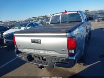 Toyota Tacoma II 2023 Toyota Tacoma SR5 V6 2023 3.5l 3.5 Benzyna 278KM, zdjęcie 4