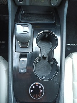 Nissan 2021 Nissan Rogue bogata opcja, zdjęcie 17