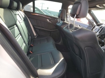 Mercedes Klasa E W212 2014 Mercedes-Benz Klasa E 63 AMG-S 2014 5.5l 5.5 Benzyna 577KM, zdjęcie 10