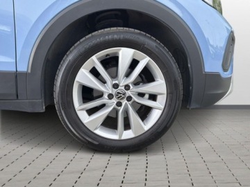 Volkswagen T-Cross SUV 1.5 TSI 150KM 2024 Volkswagen T-Cross Digital Cockpit podgrzewane fotele kamera Keyless, zdjęcie 9