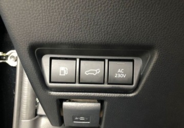 Toyota Prius V (XW60) 2.0  Hybrid Dynamic Force Plug-in 223KM 2023 Toyota Prius Prius Rej. 2024 Prestige FV23 Salon PL Serwis ASO 1 wl., zdjęcie 28