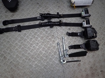 КОНСОЛЬ MASERATI LEVANTE ПОДУШКИ БЕЗОПАСНОСТИ РЕМНЯ